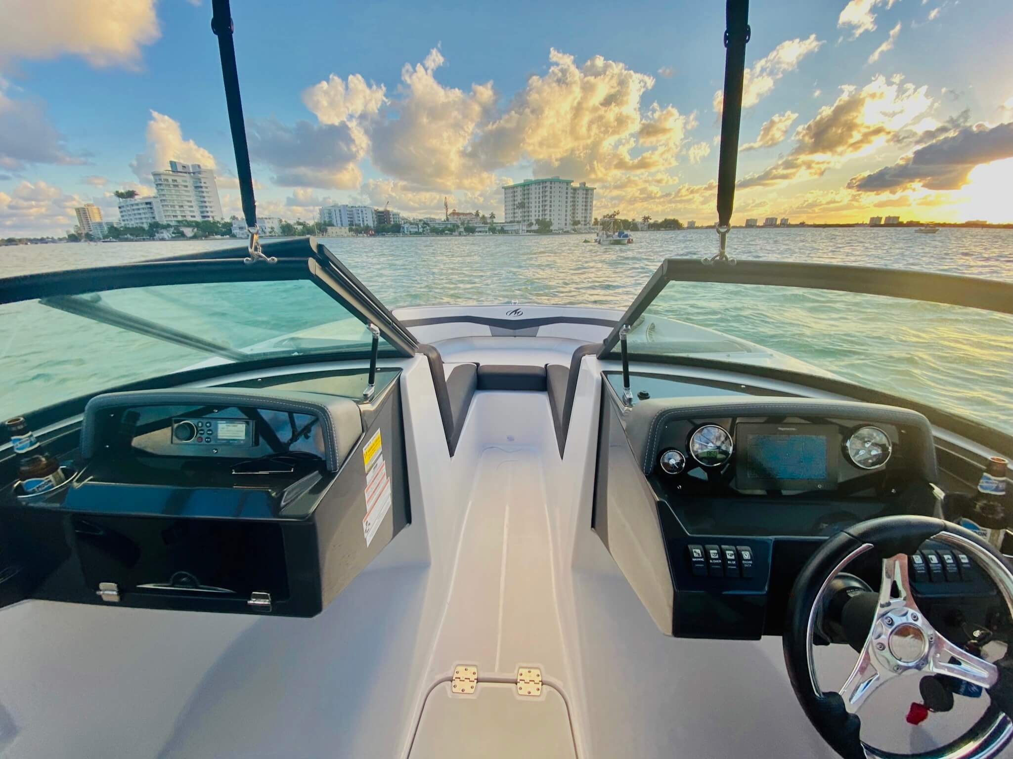 Best Boating Lessons In Miami Fl