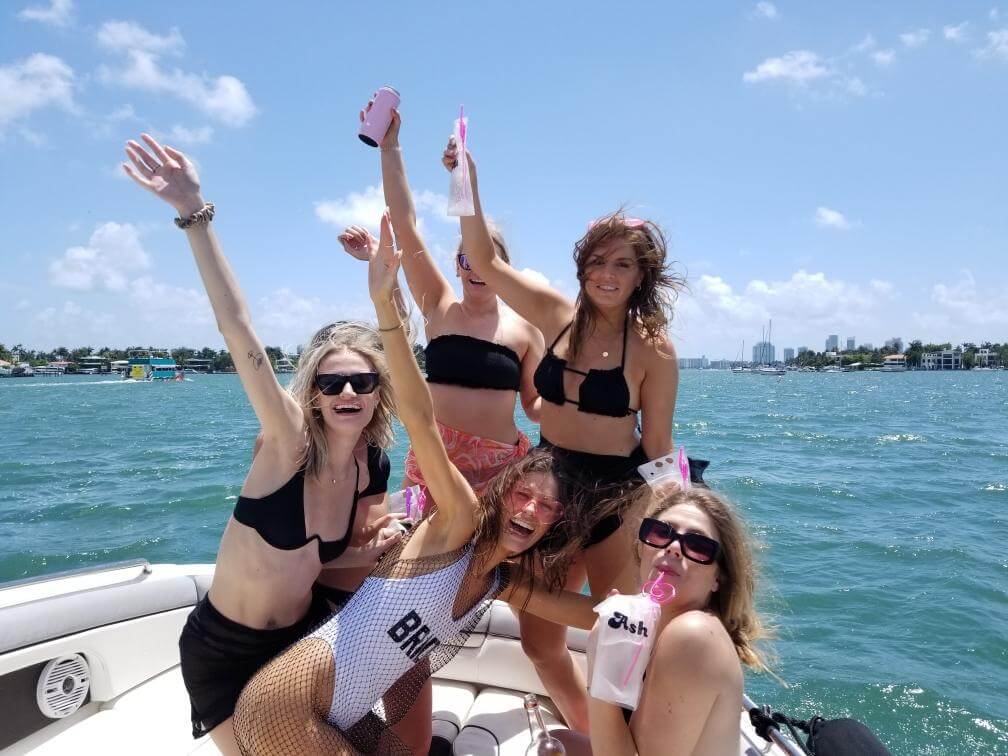 Bachelorette party - girls on a boat in Miami.