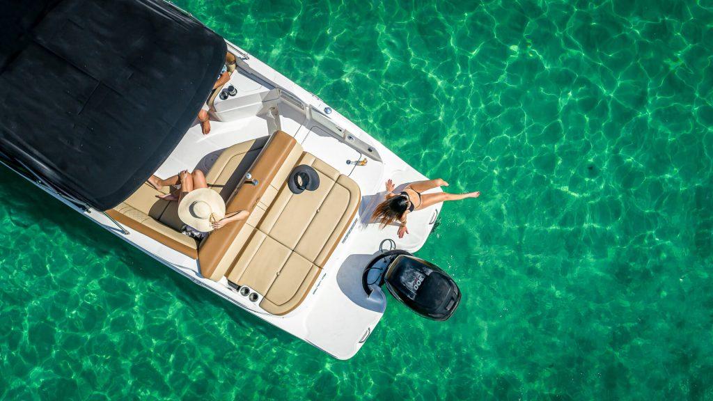 luxury-boat-rental-miami-large-boat-2023-22