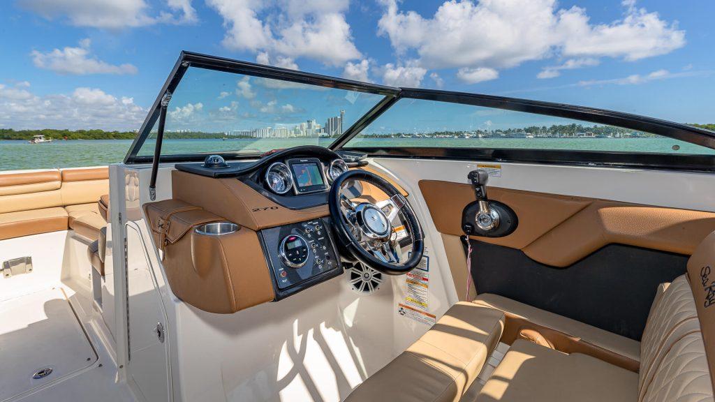 luxury-boat-rental-miami-large-boat-2023-33