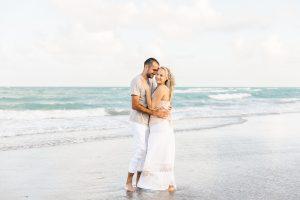 Plan A Wedding Proposal In Miami With A Splash Renting A Boat!