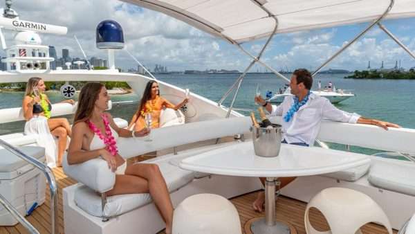 renting a yacht miami
