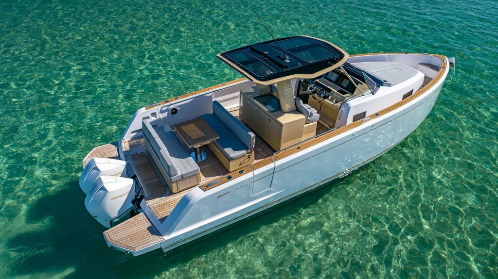 Family-Friendly Boat Rental Miami