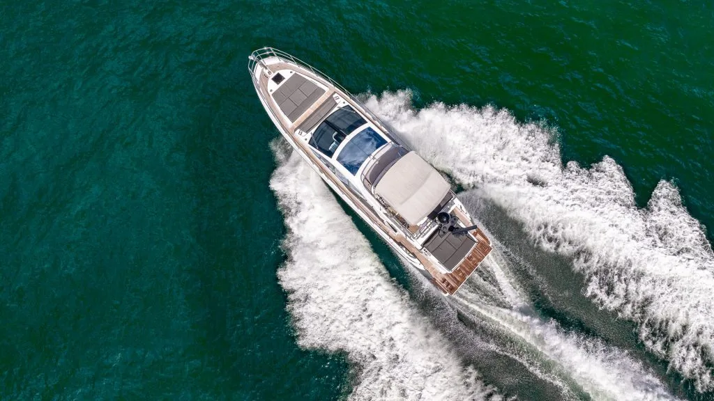 Experience Amazing Yacht Rental Miami Florida. Azimut 60 Yacht On The Water: Luxury Azimut 60 Yacht Cruising In Miami, Perfect For Exclusive Yacht Rentals.