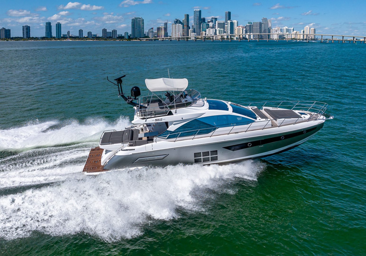 Aquariu-Boat-Rental-Best-Yacht-Charters-Miami-15